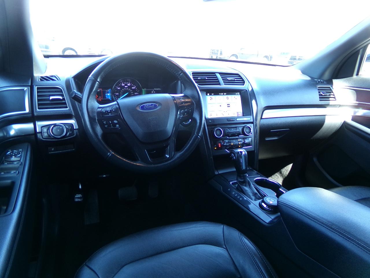 Ford Explorer XLT 4WD 2018