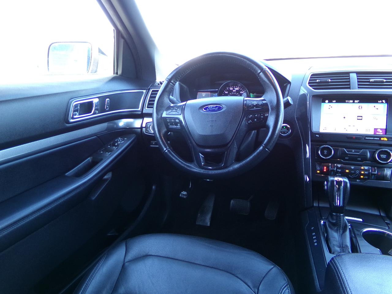 Ford Explorer XLT 4WD 2018