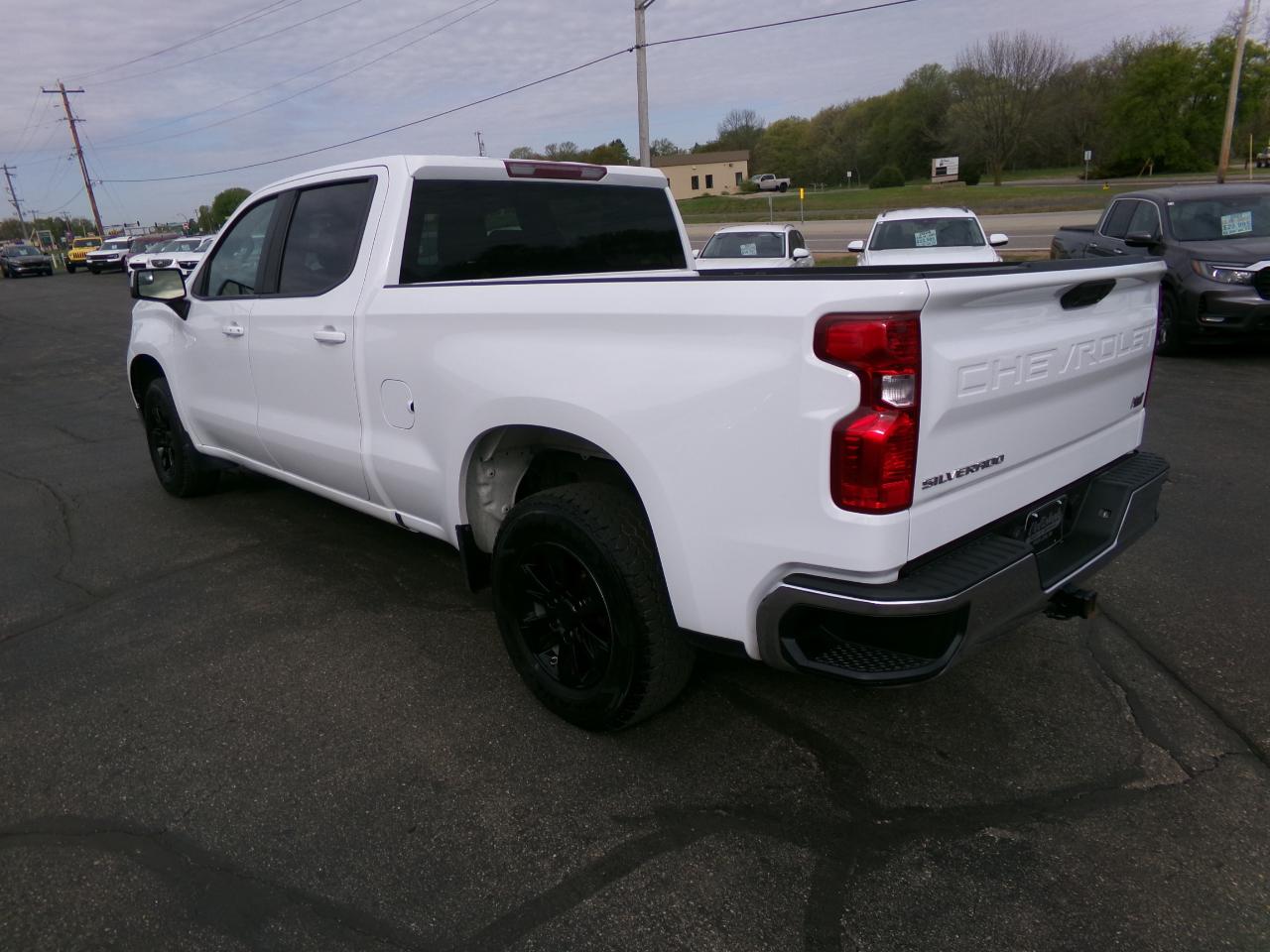 Chevrolet Silverado 1500 4WD Crew Cab 157" LT 2022