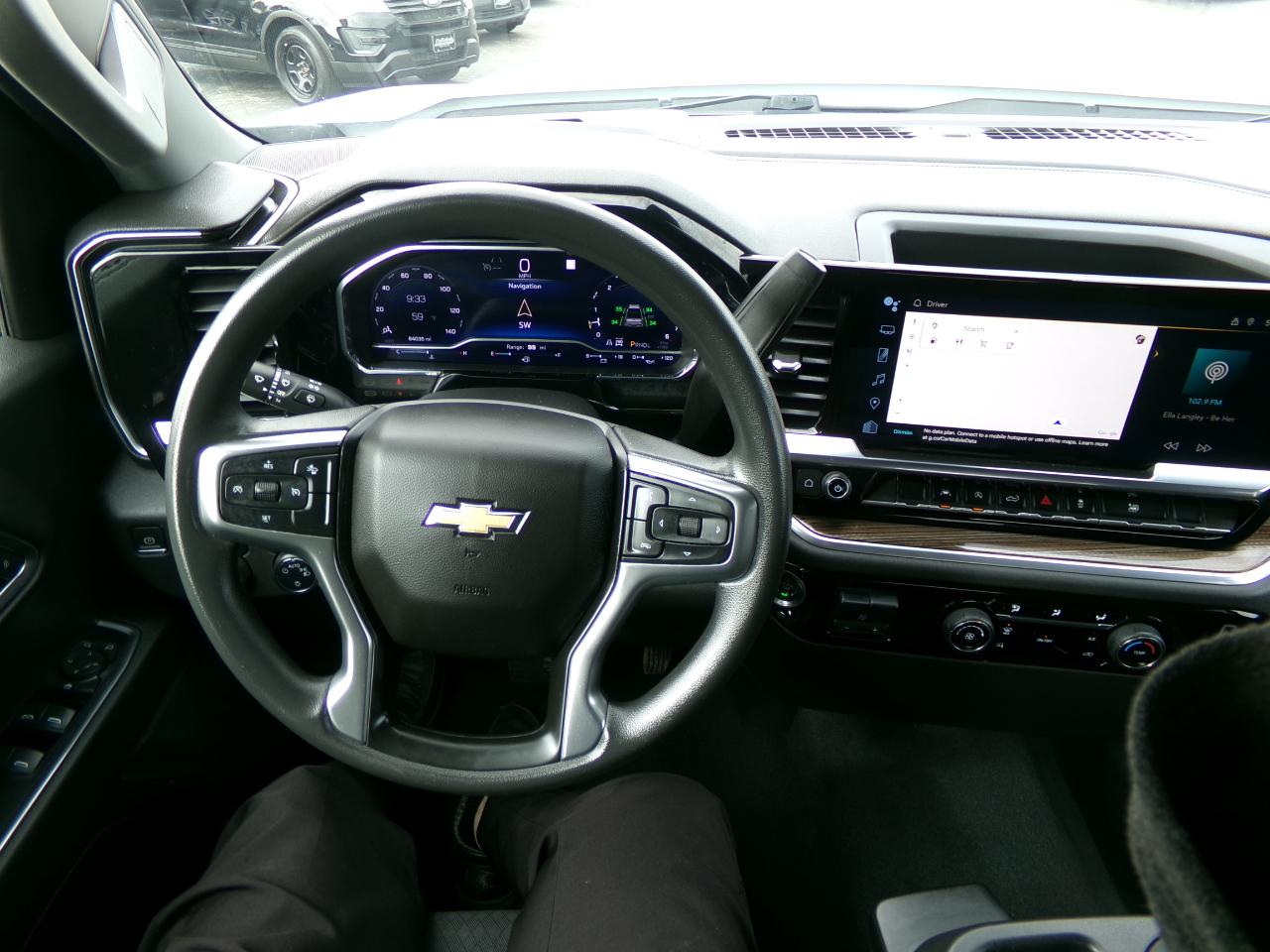 Chevrolet Silverado 1500 4WD Crew Cab 157" LT 2022