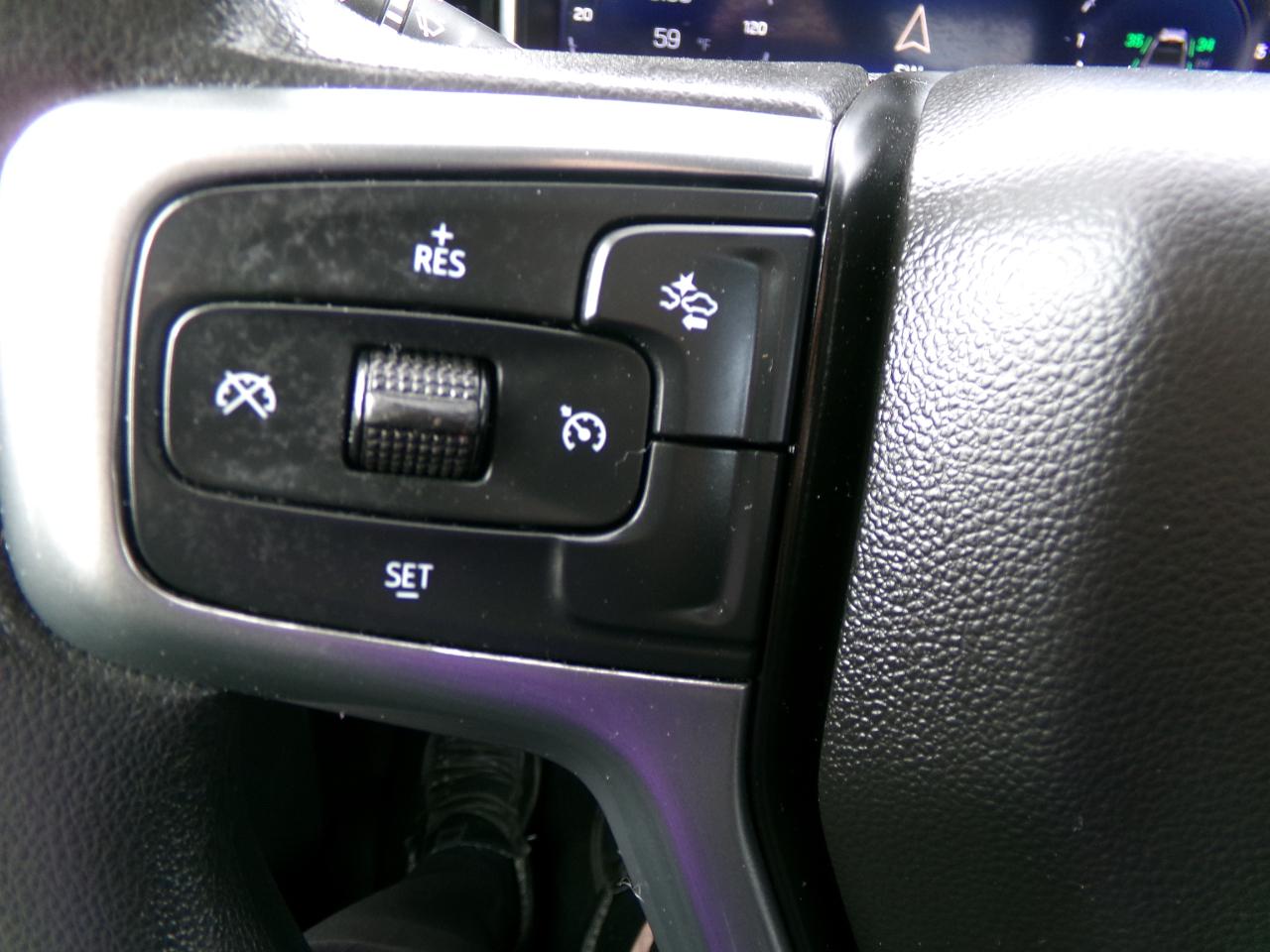 Chevrolet Silverado 1500 4WD Crew Cab 157" LT 2022