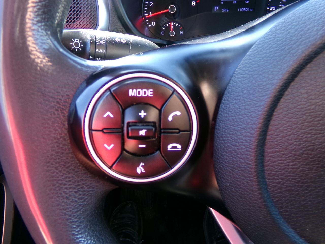 Kia Soul LX 2021