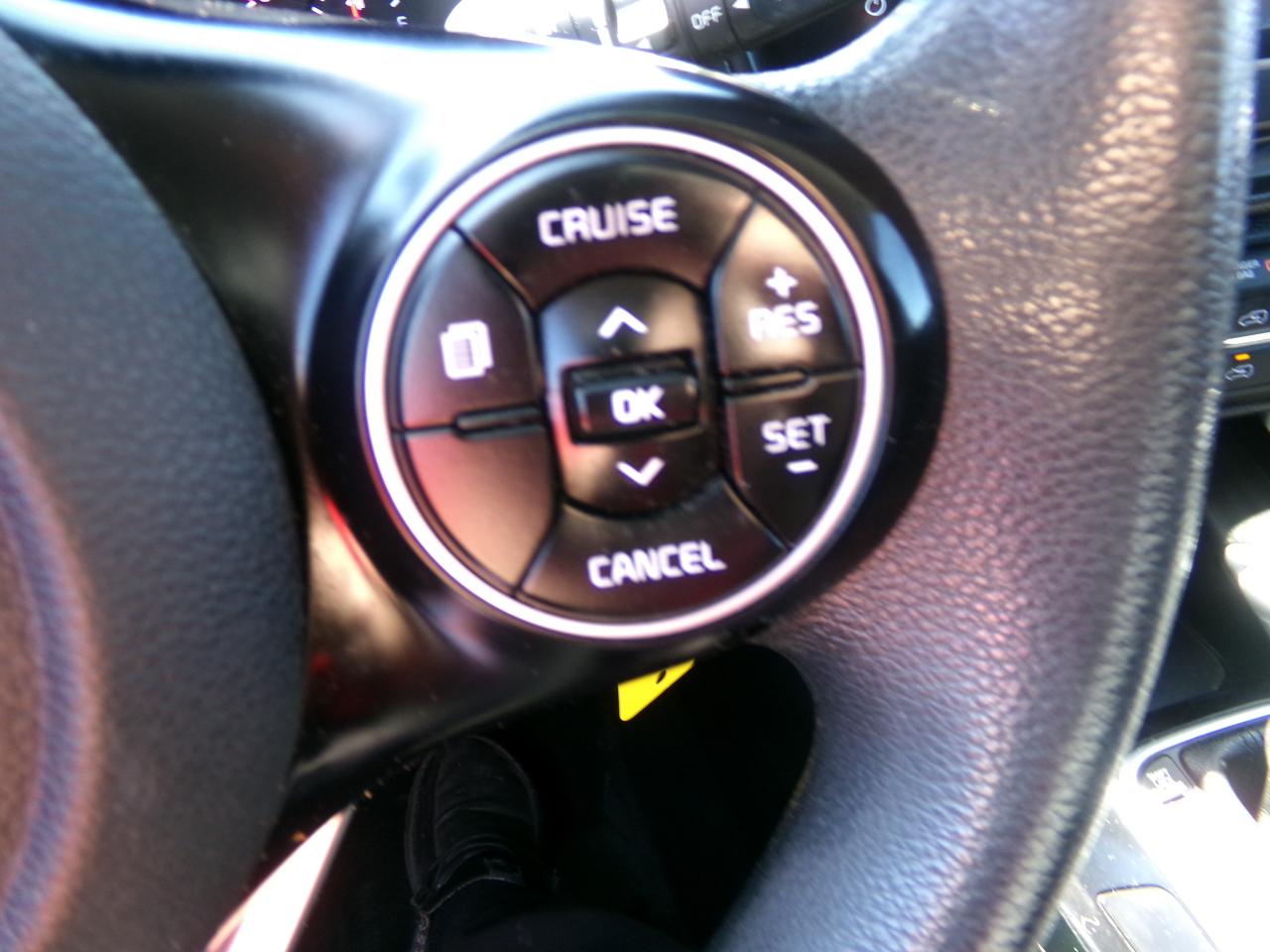 Kia Soul LX 2021