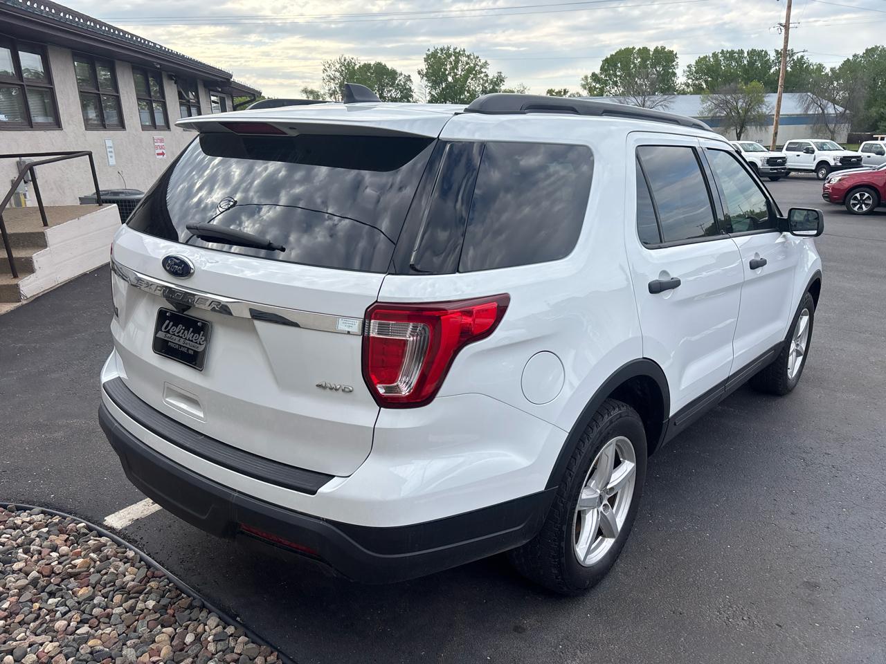 Ford Explorer Base 4WD 2019