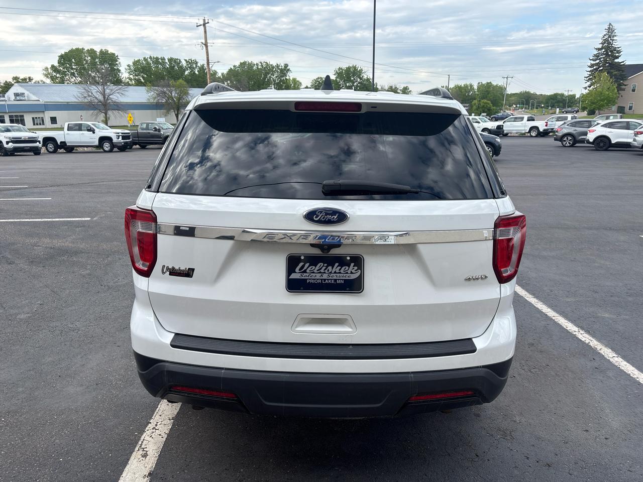 Ford Explorer Base 4WD 2019