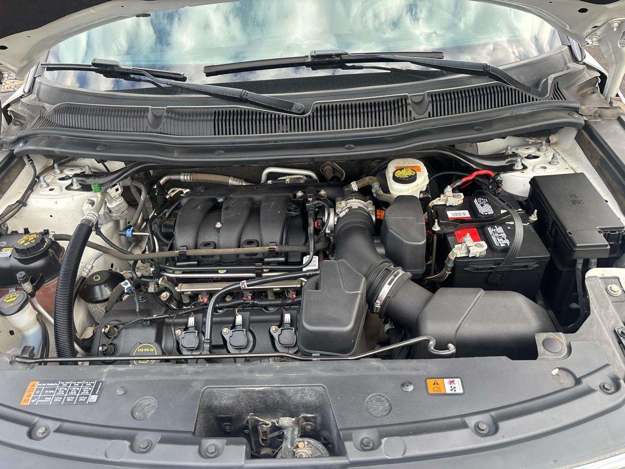 Ford Explorer Base 4WD 2019