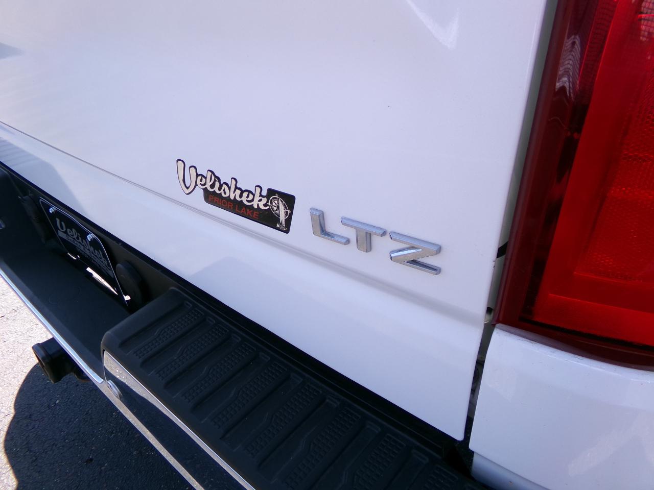 Chevrolet Silverado 1500 4WD Crew Cab 147" LTZ 2021