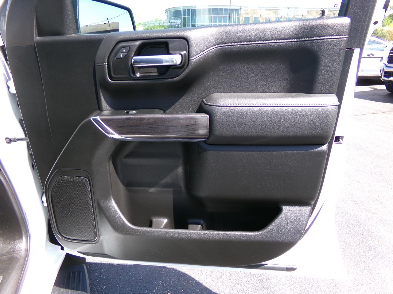 Chevrolet Silverado 1500 4WD Crew Cab 147" LTZ 2021