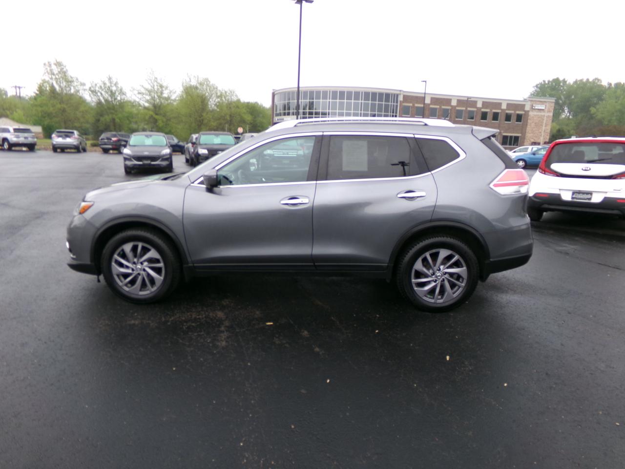 Nissan Rogue AWD 4dr SL 2016