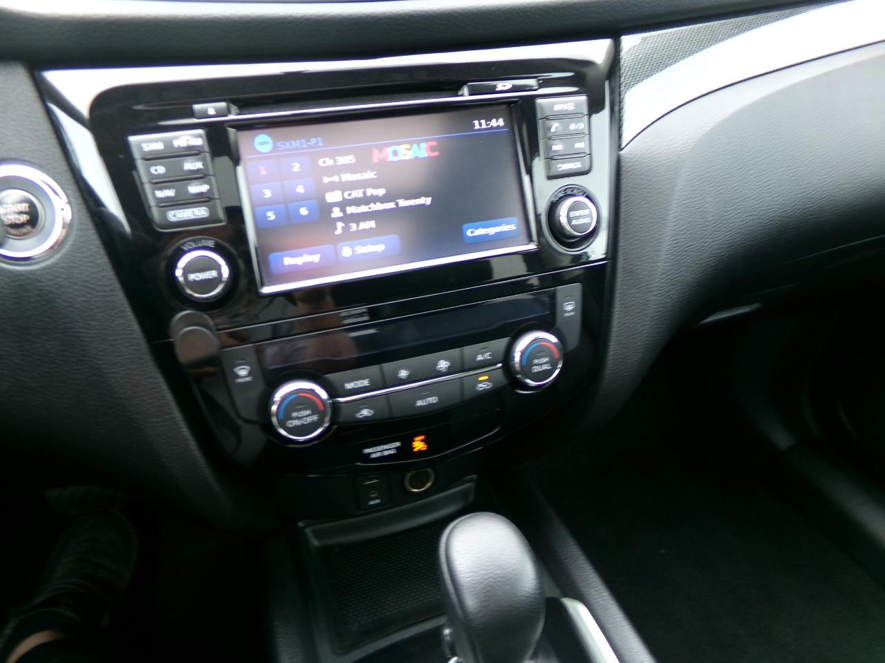 Nissan Rogue AWD 4dr SL 2016