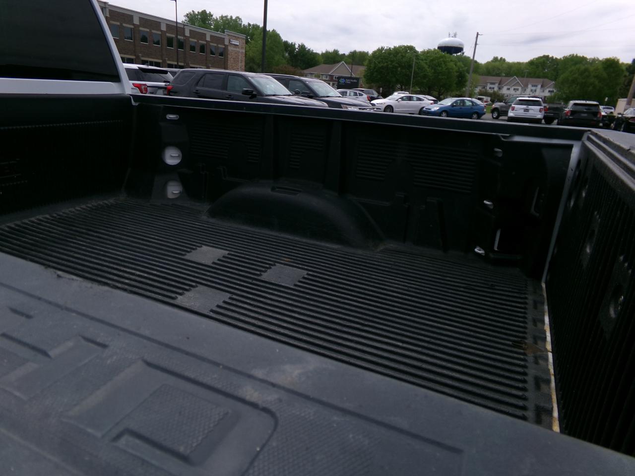 Chevrolet Silverado 2500HD 4WD Crew Cab 159" LT 2023