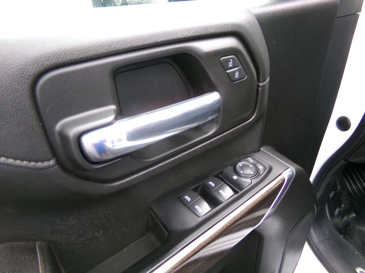Chevrolet Silverado 2500HD 4WD Crew Cab 159" LT 2023