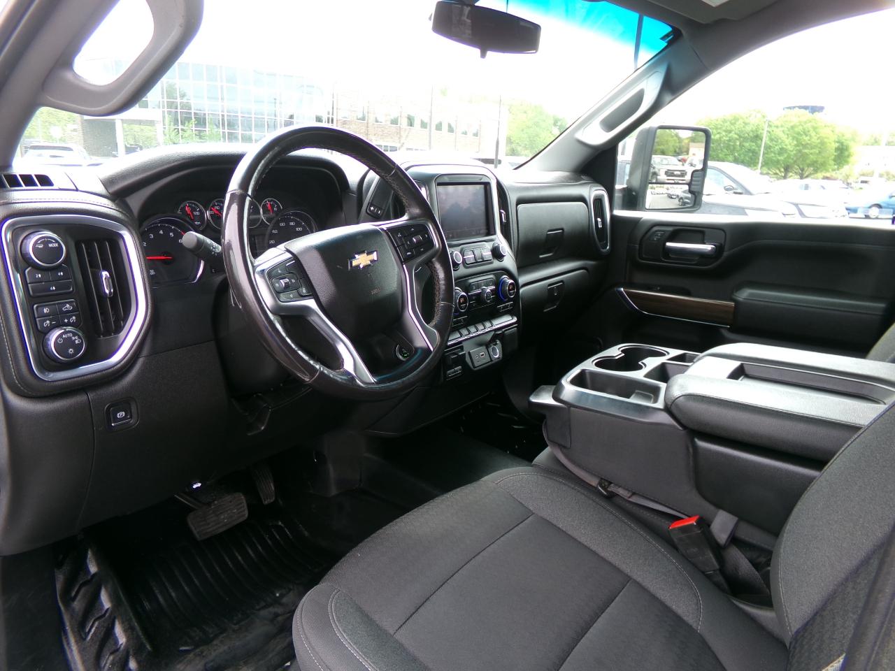 Chevrolet Silverado 2500HD 4WD Crew Cab 159" LT 2023
