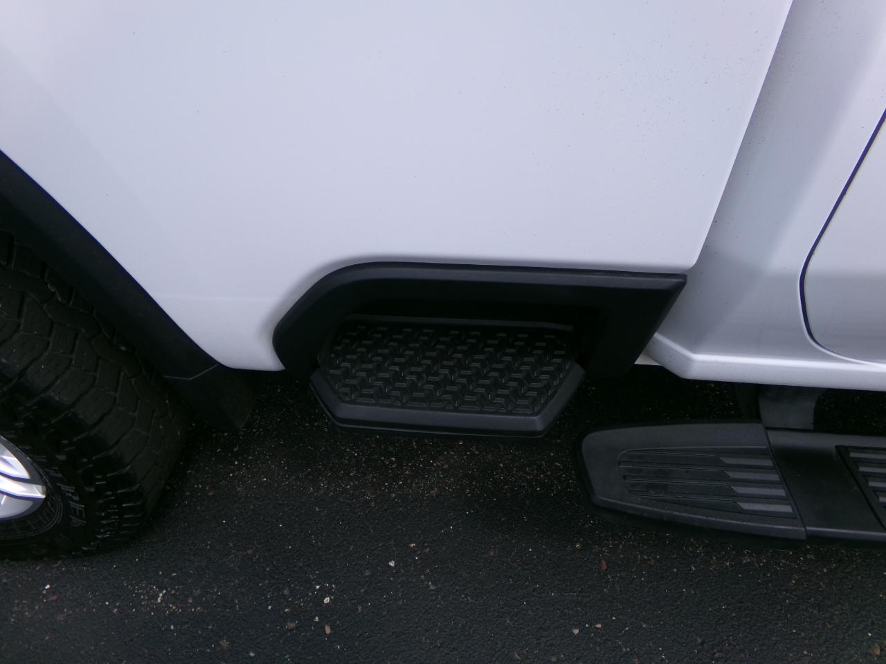 Chevrolet Silverado 2500HD 4WD Crew Cab 159" LT 2023