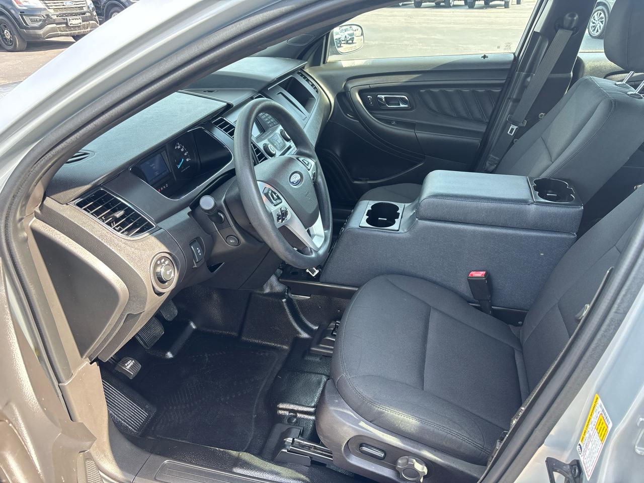 Ford Taurus Police AWD 2019