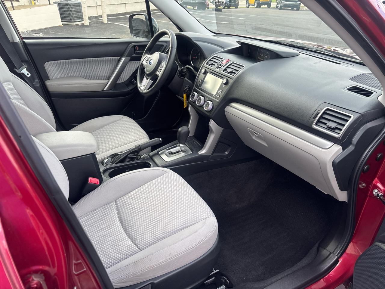 Subaru Forester 2.5i CVT 2017