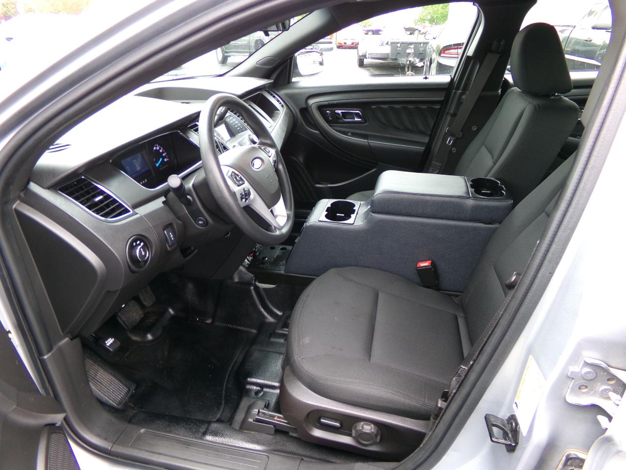 Ford Taurus Police AWD 2019