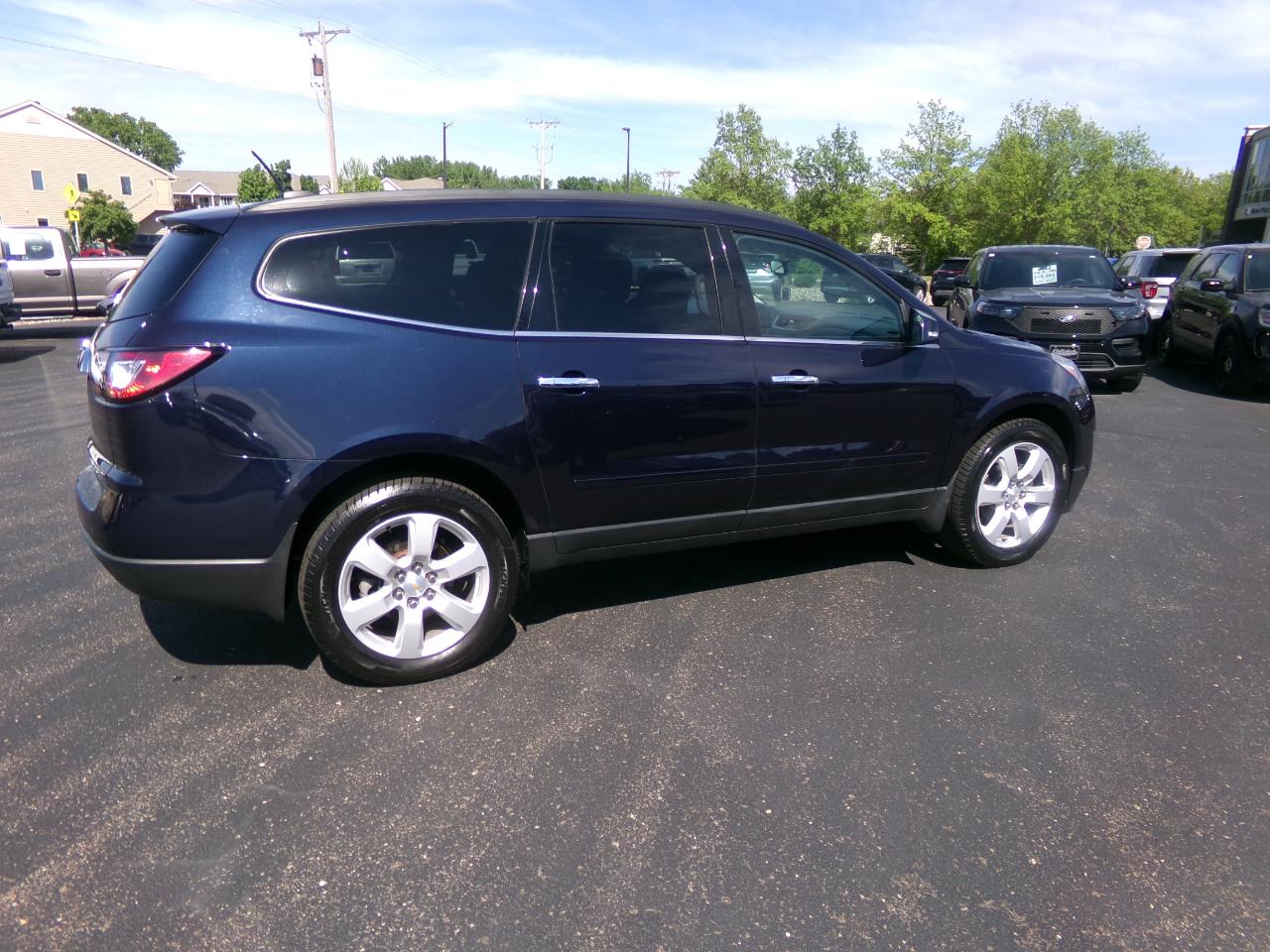Chevrolet Traverse AWD 4dr LT w/1LT 2016