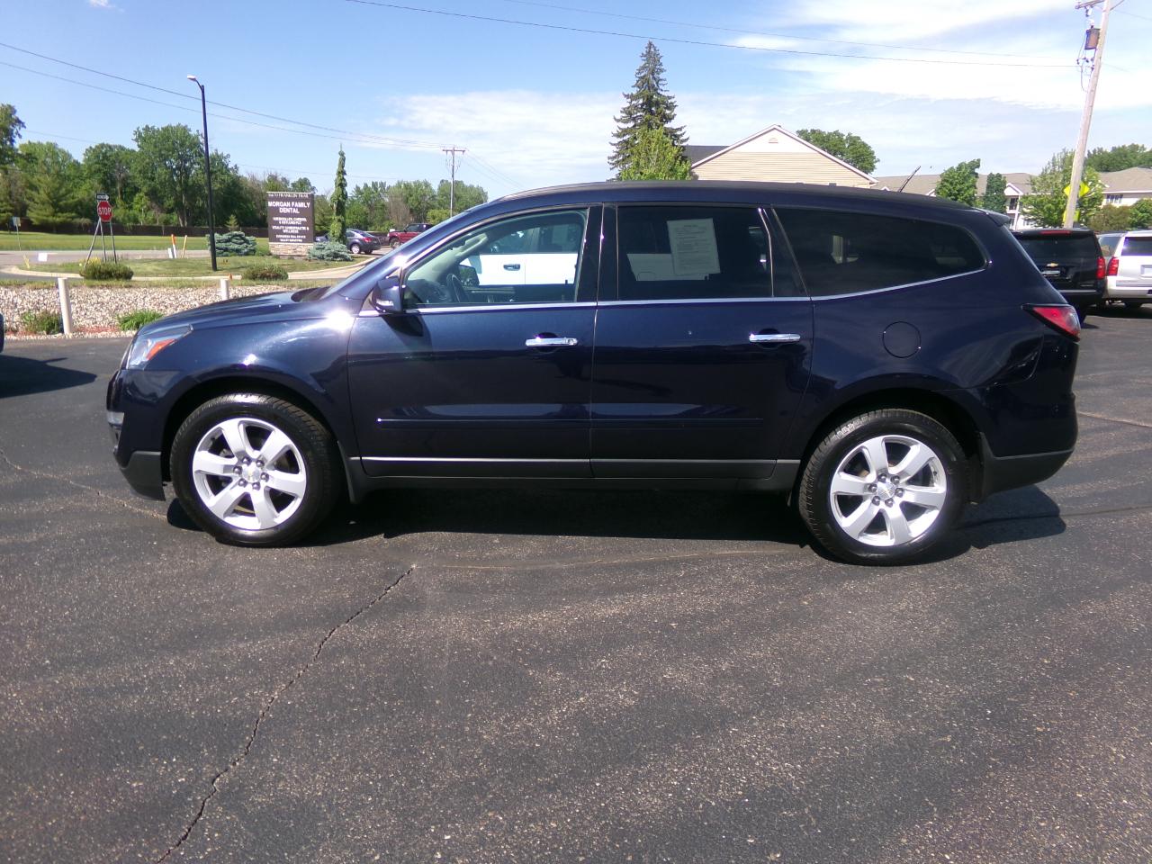Chevrolet Traverse AWD 4dr LT w/1LT 2016