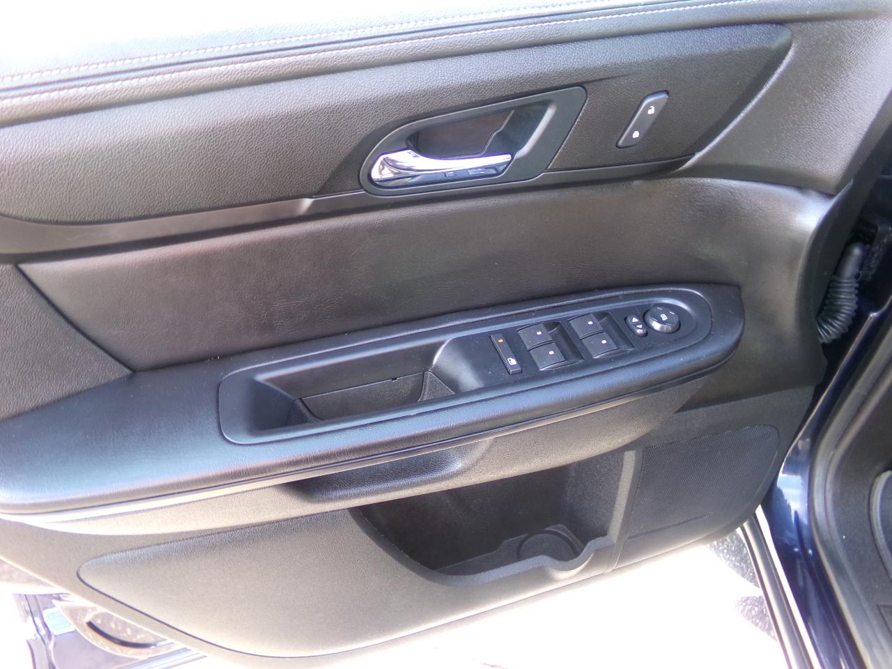 Chevrolet Traverse AWD 4dr LT w/1LT 2016