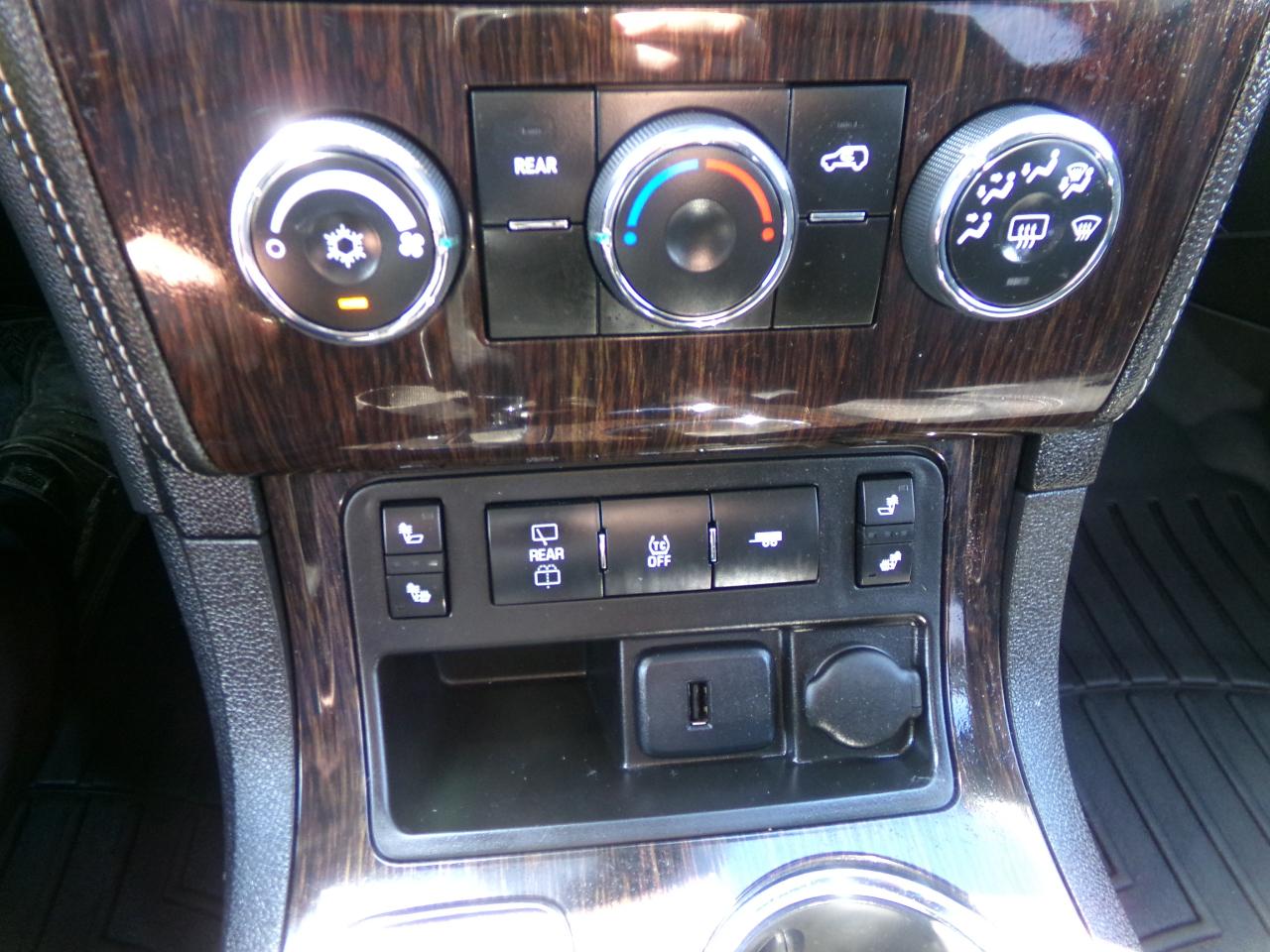 Chevrolet Traverse AWD 4dr LT w/1LT 2016