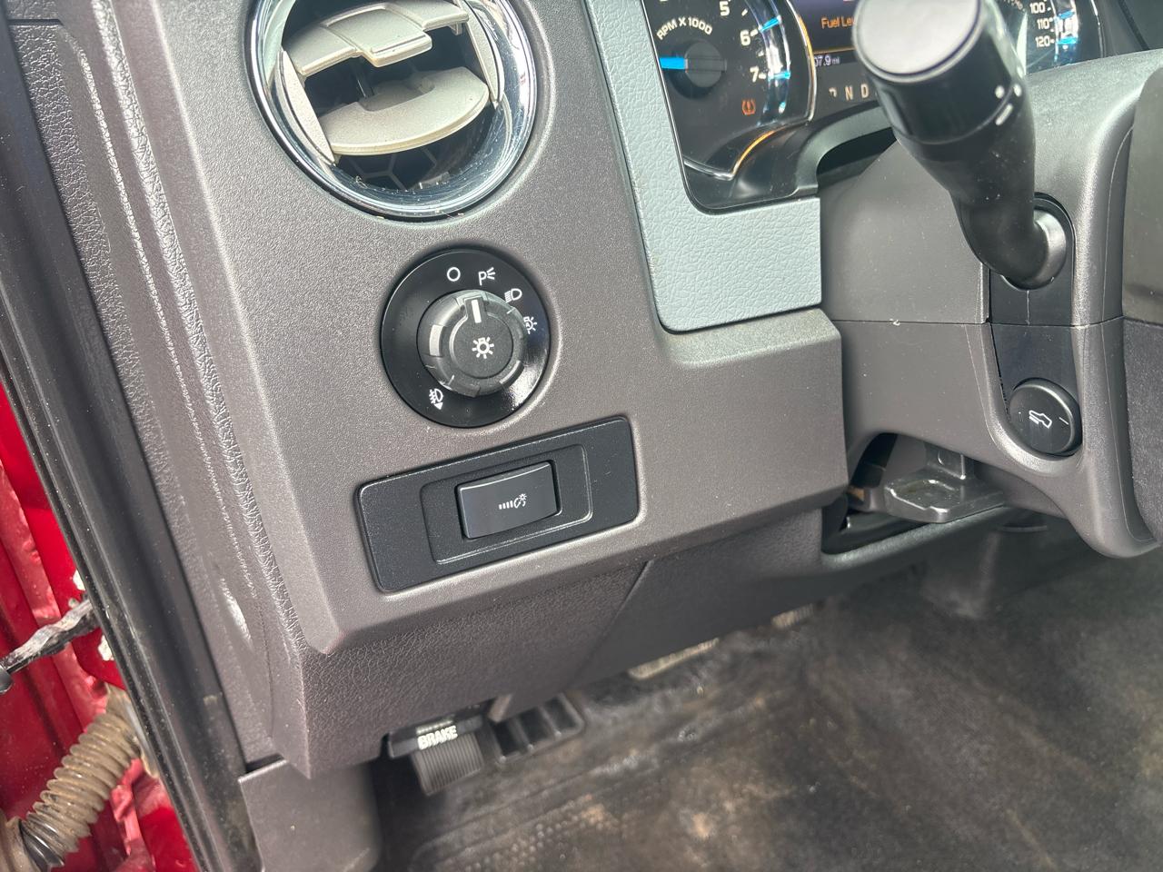 Ford F-150 4WD SuperCab 145" XLT 2013