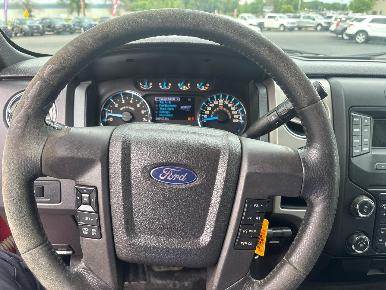 Ford F-150 4WD SuperCab 145" XLT 2013