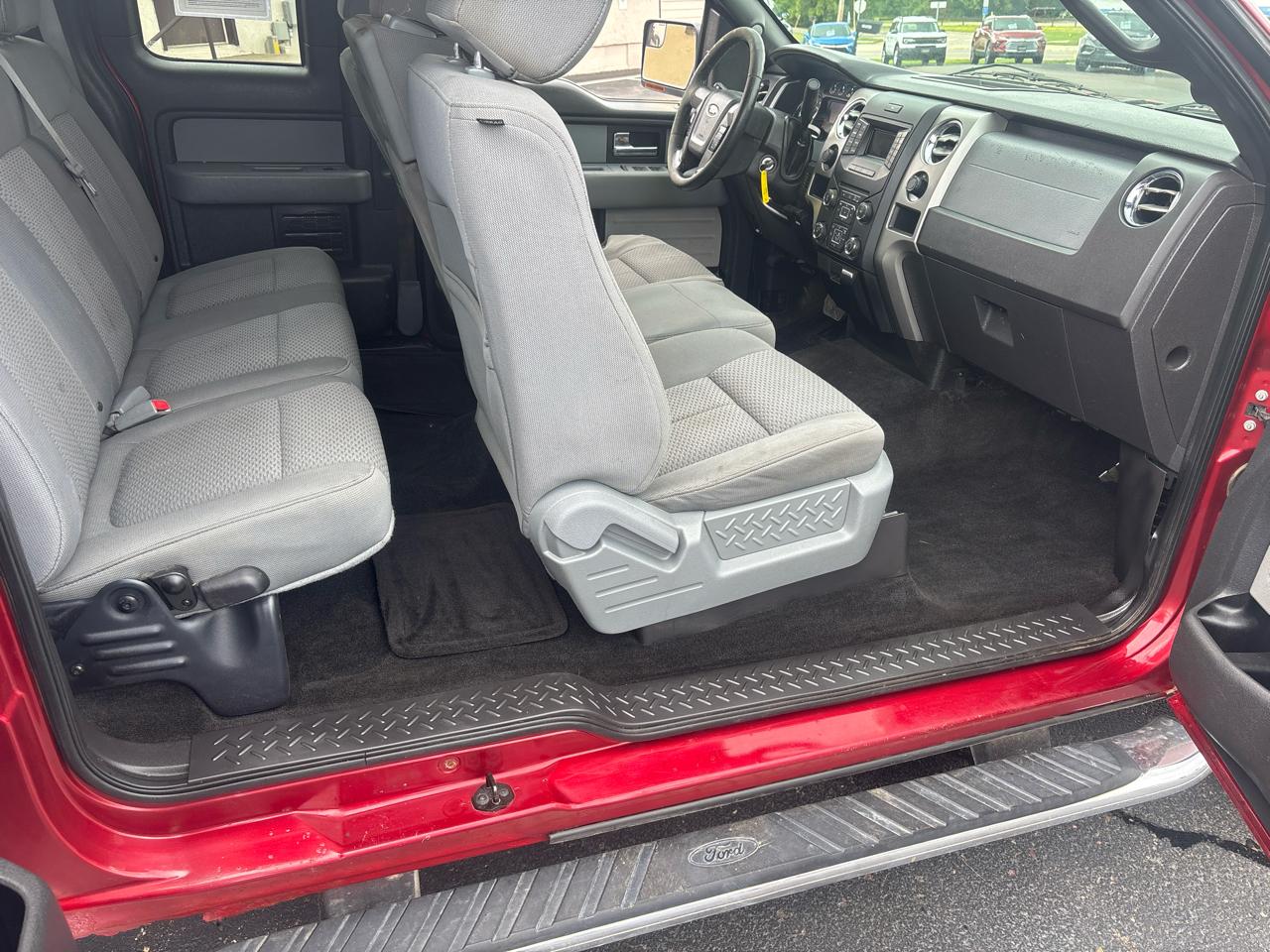 Ford F-150 4WD SuperCab 145" XLT 2013