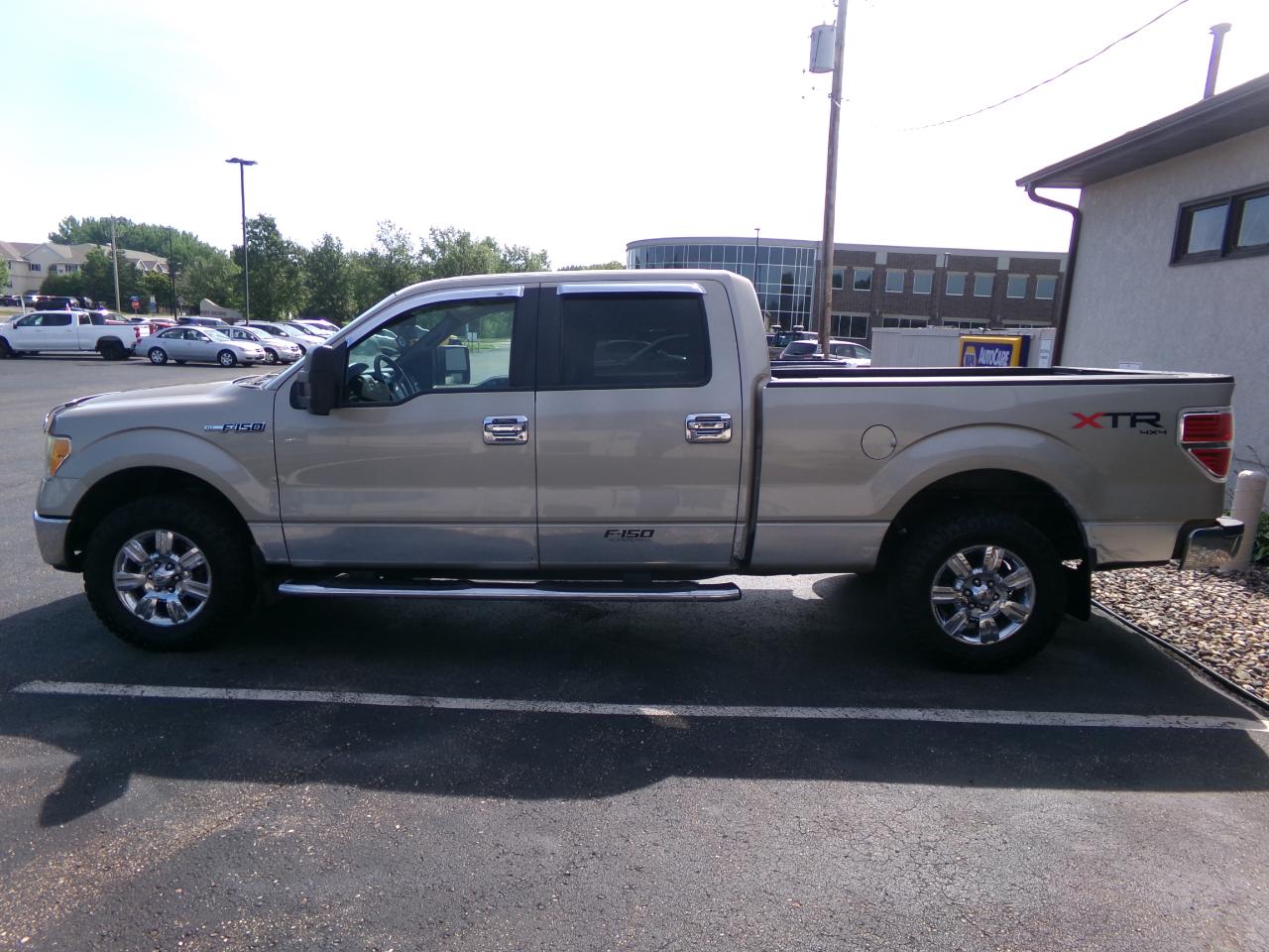 Ford F-150 4WD SuperCrew 157" XLT 2010