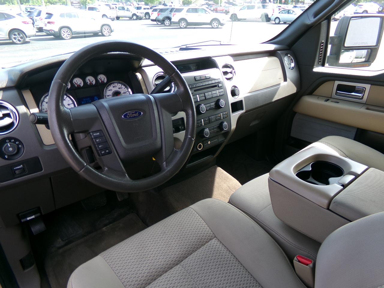 Ford F-150 4WD SuperCrew 157" XLT 2010