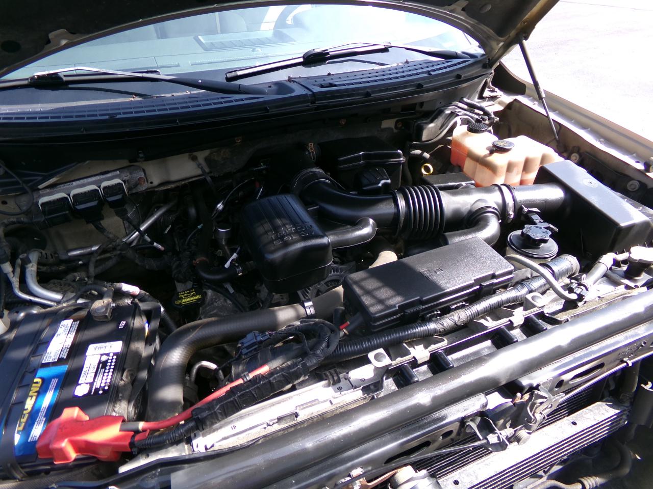 Ford F-150 4WD SuperCrew 157" XLT 2010