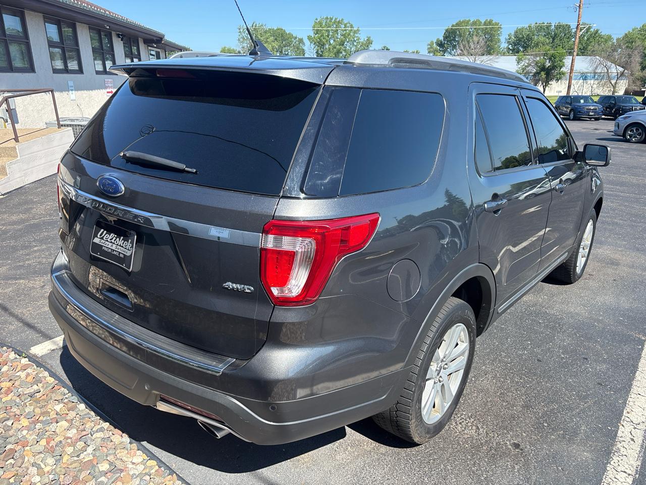 Ford Explorer XLT 4WD 2018