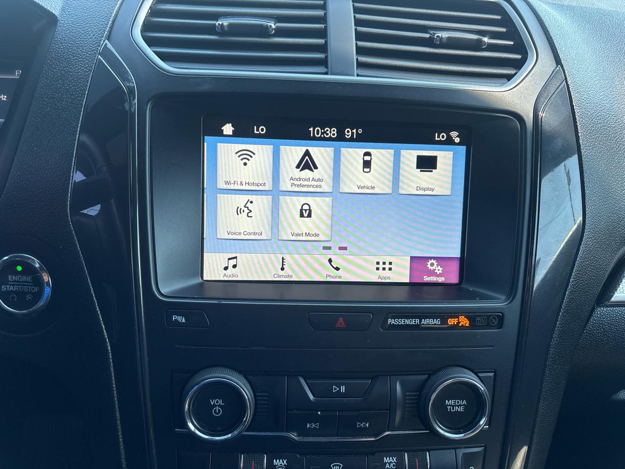 Ford Explorer XLT 4WD 2018