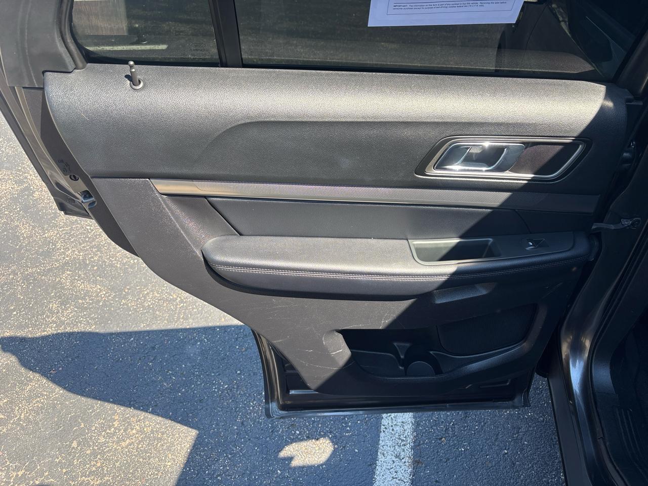 Ford Explorer XLT 4WD 2018