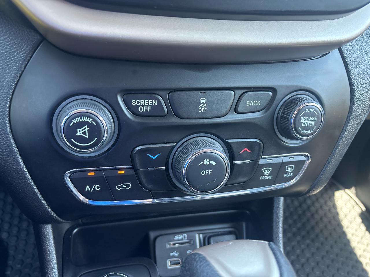 Jeep Cherokee Latitude 4x4 2017