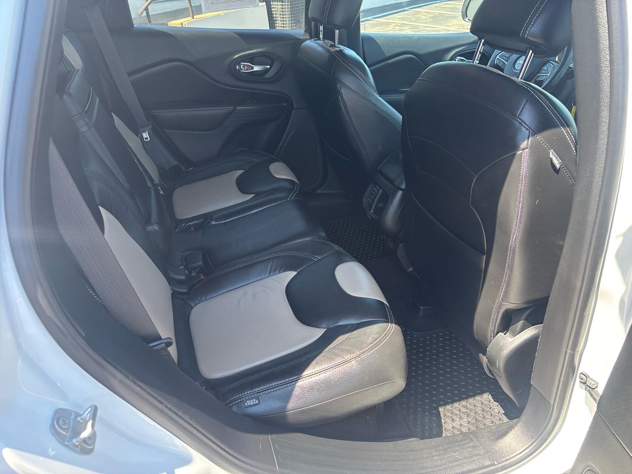 Jeep Cherokee Latitude 4x4 2017