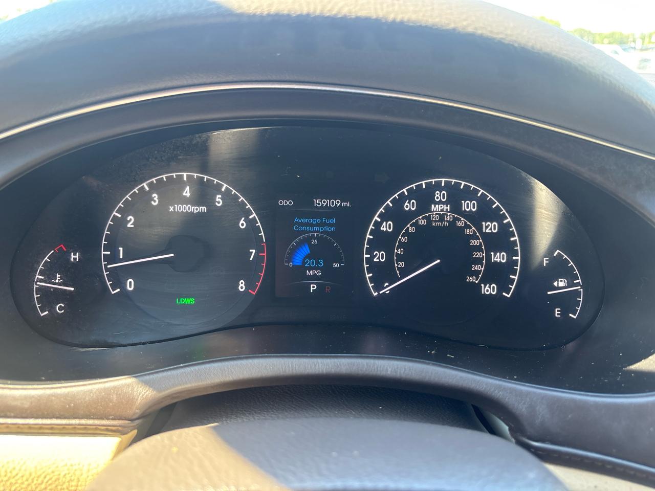 Hyundai Genesis 4dr Sdn V6 3.8L 2012