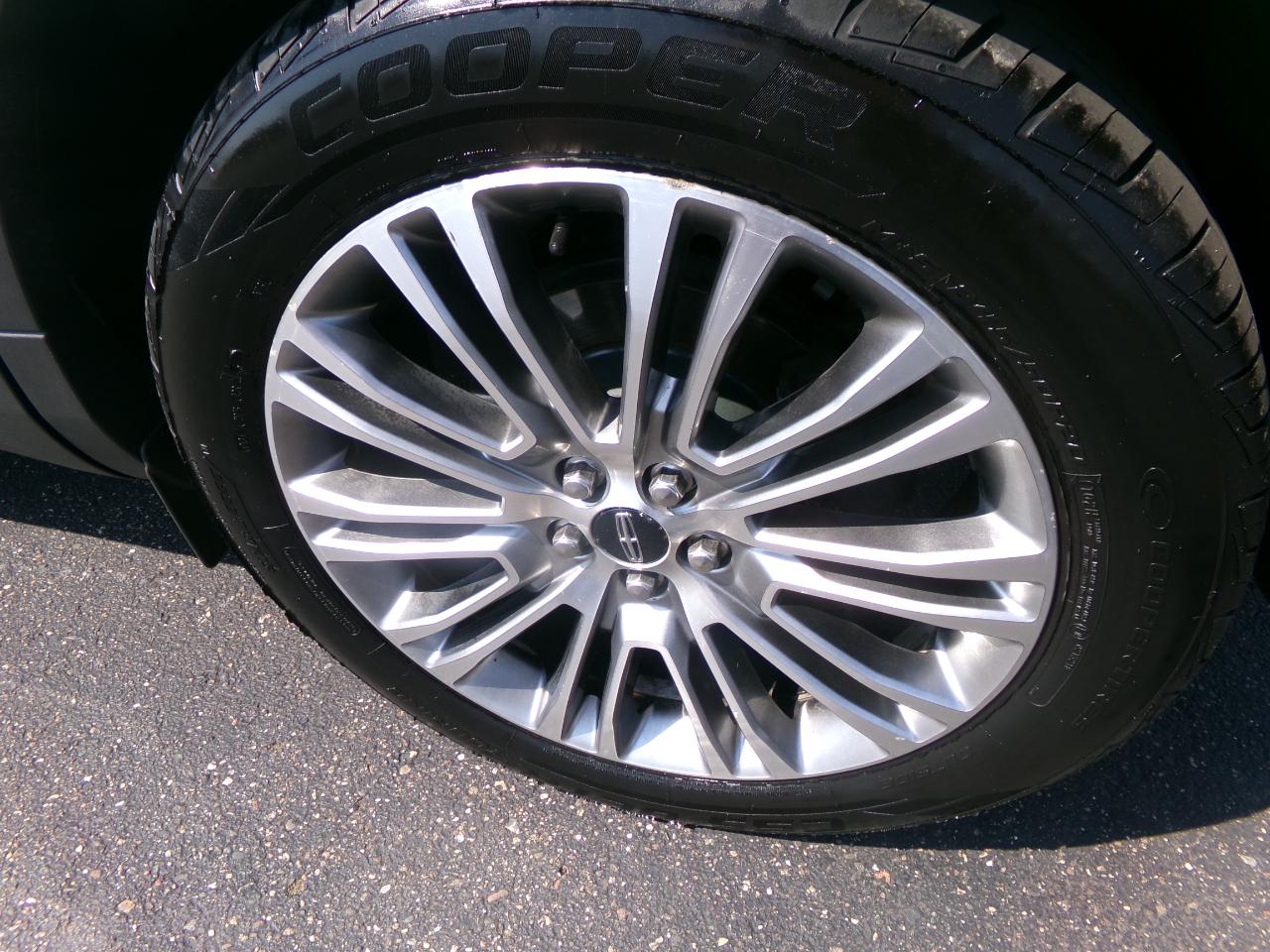 Lincoln MKX AWD 4dr Reserve 2016