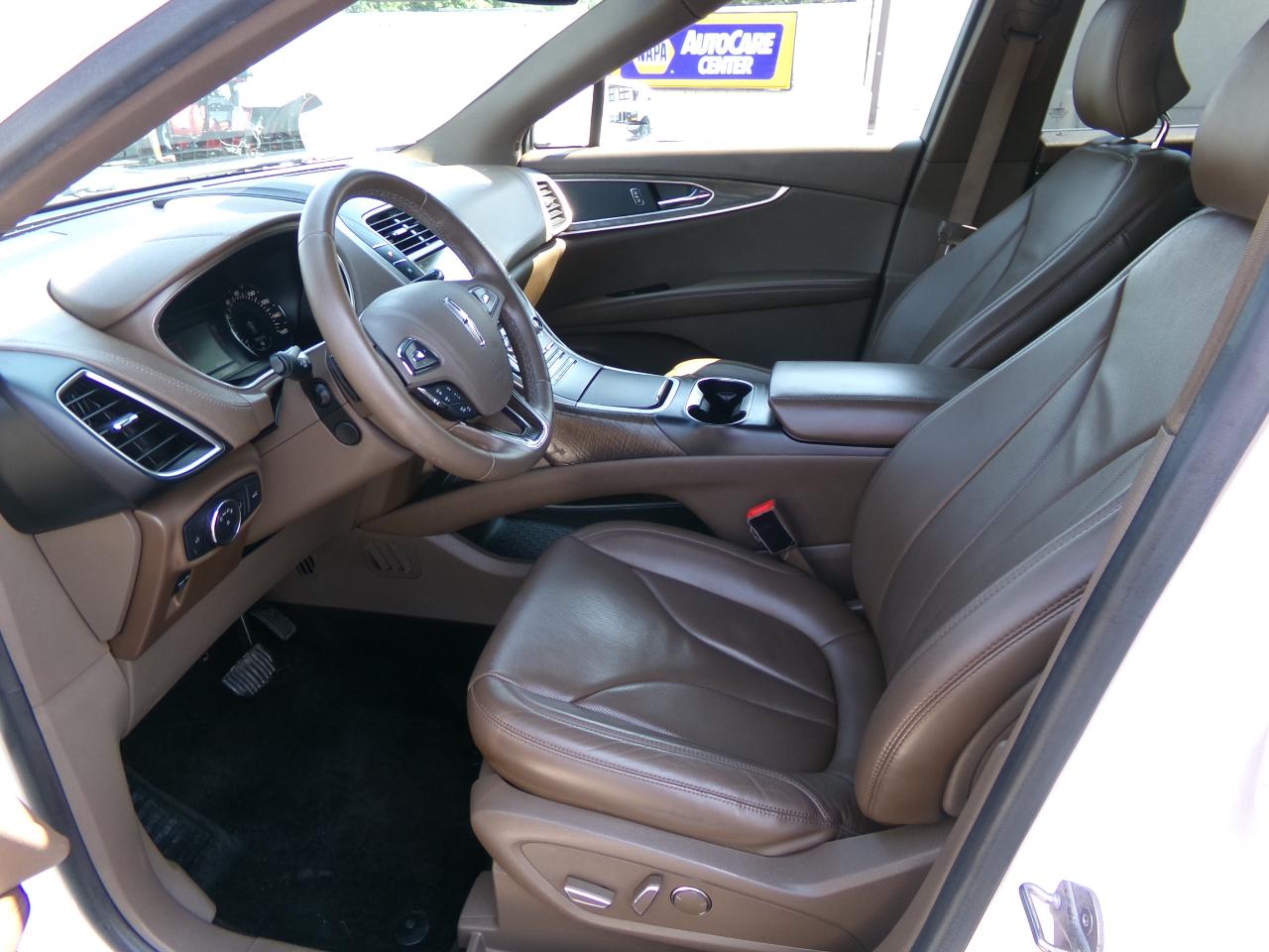 Lincoln MKX AWD 4dr Reserve 2016