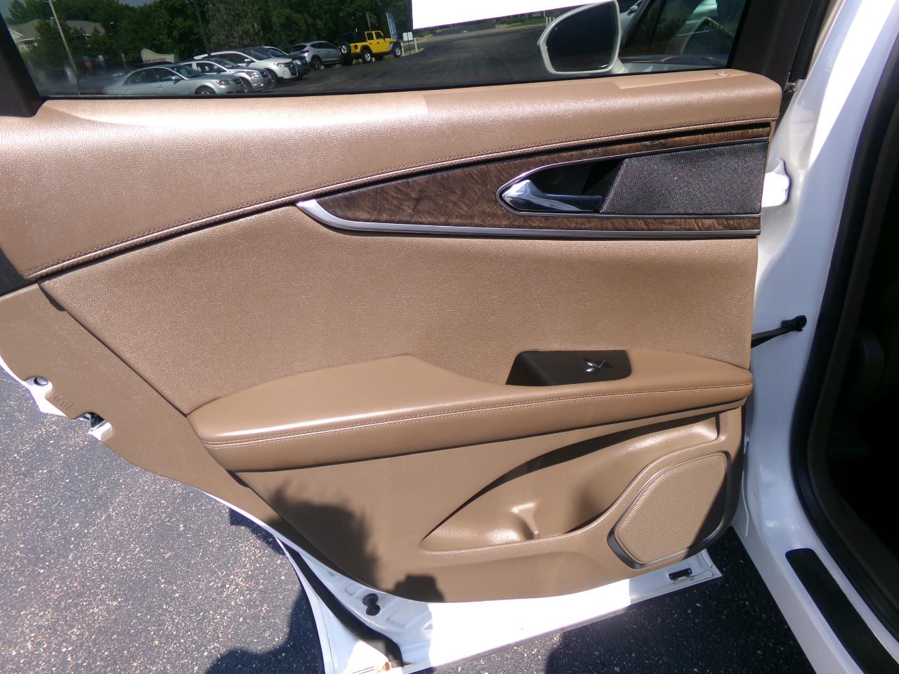 Lincoln MKX AWD 4dr Reserve 2016