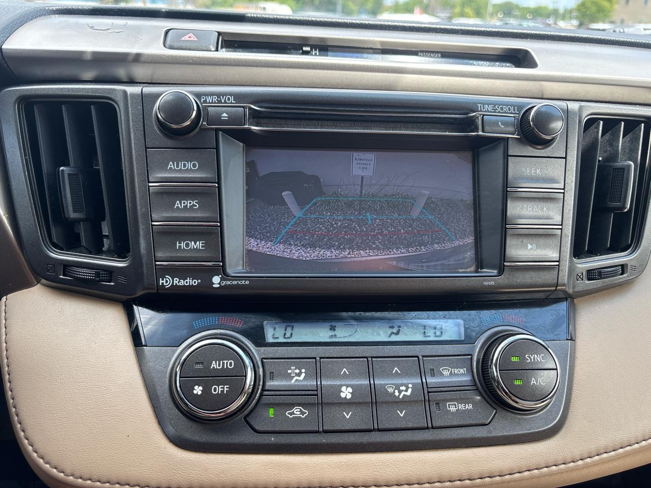 Toyota RAV4 AWD 4dr XLE (Natl) 2015