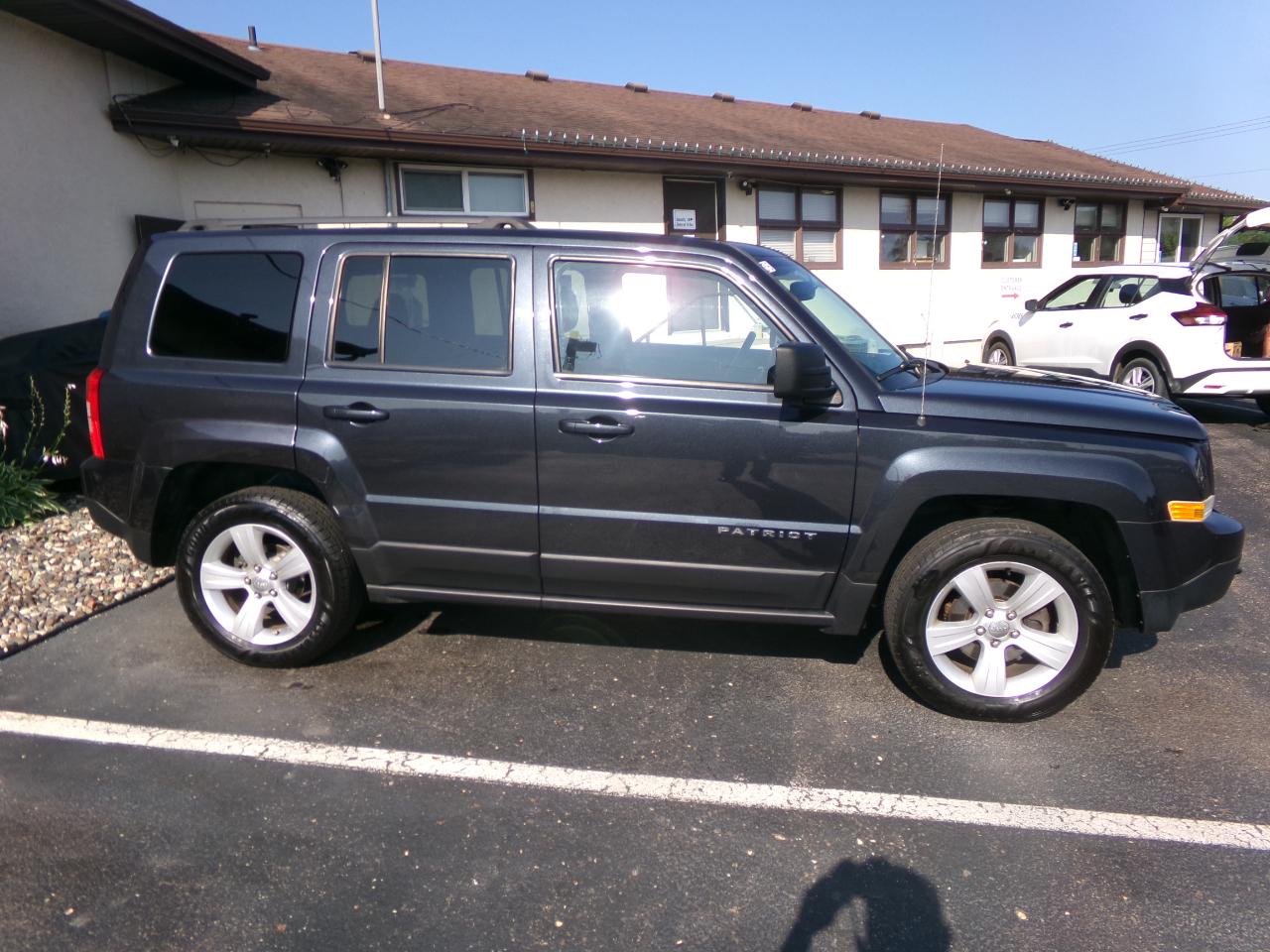 Jeep Patriot 4WD 4dr Latitude 2015