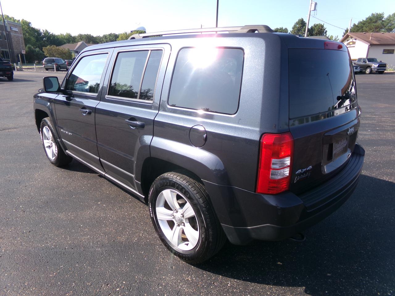 Jeep Patriot 4WD 4dr Latitude 2015