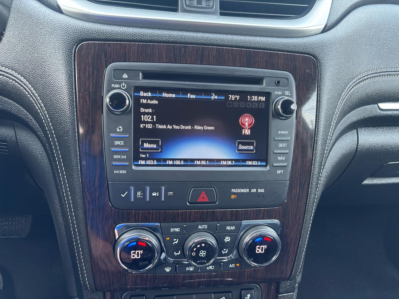 Chevrolet Traverse AWD 4dr LT w/2LT 2017
