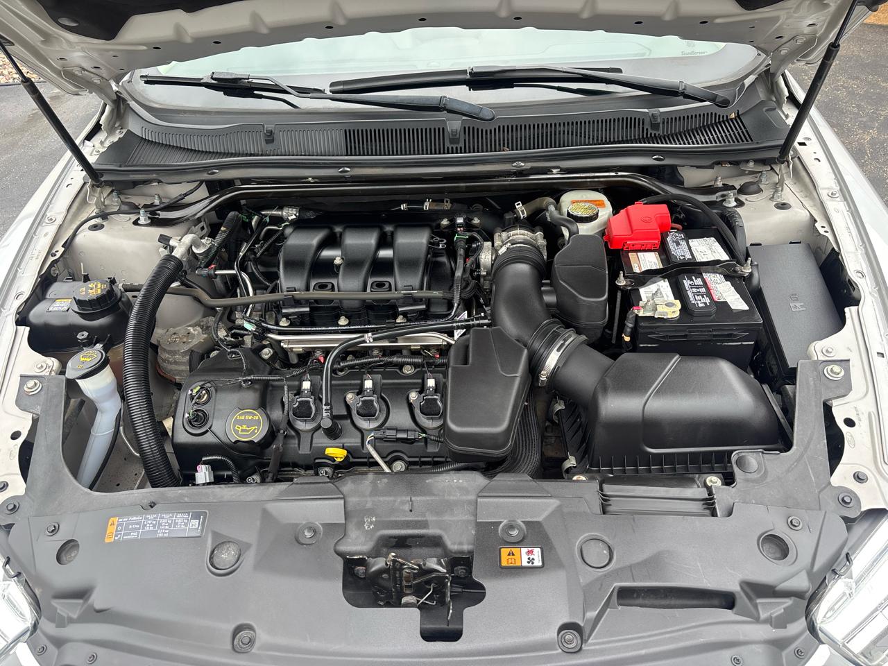 Ford Taurus SE FWD 2017