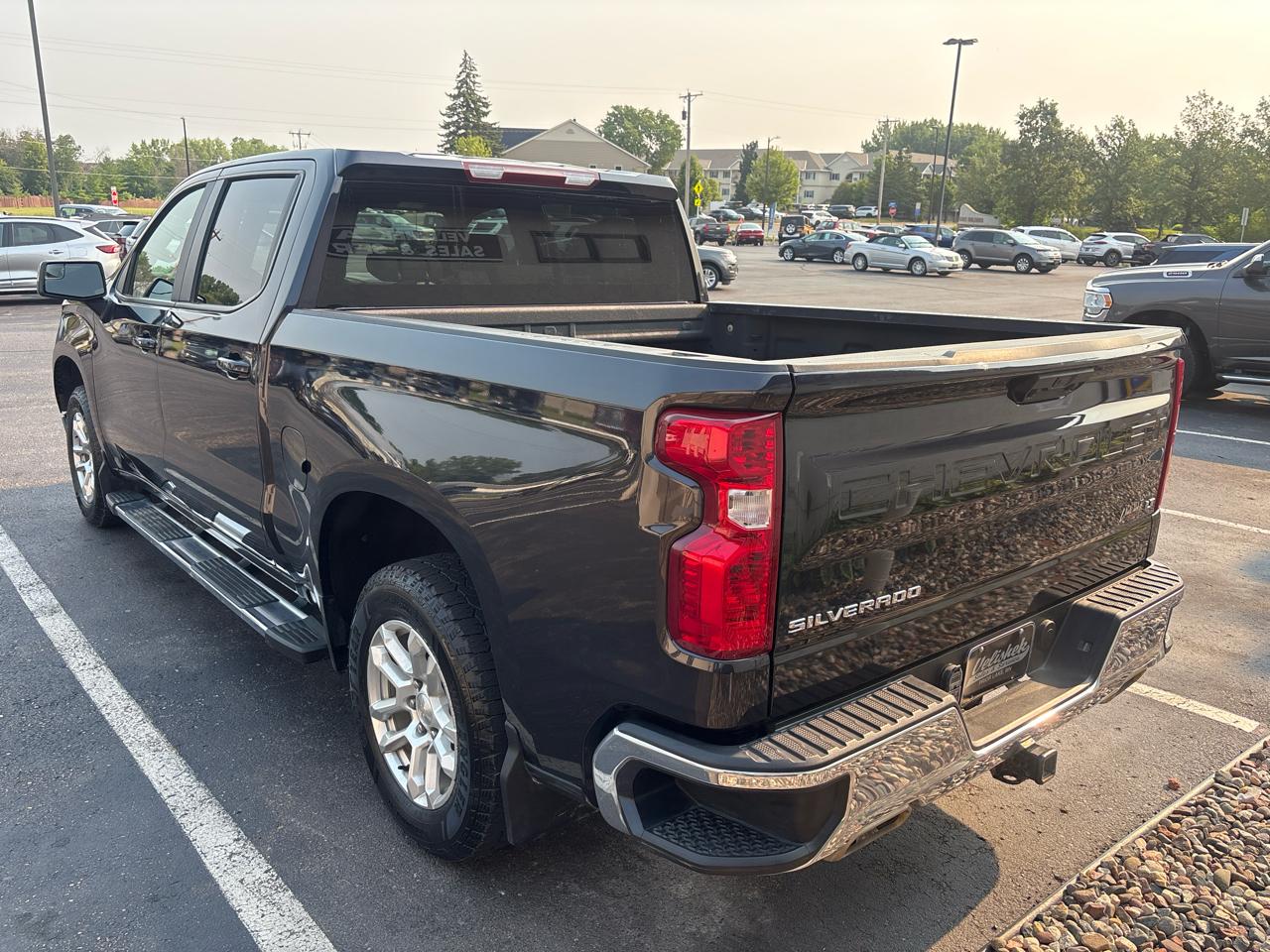 Chevrolet Silverado 1500 4WD Crew Cab 147" LT w/1LT 2024