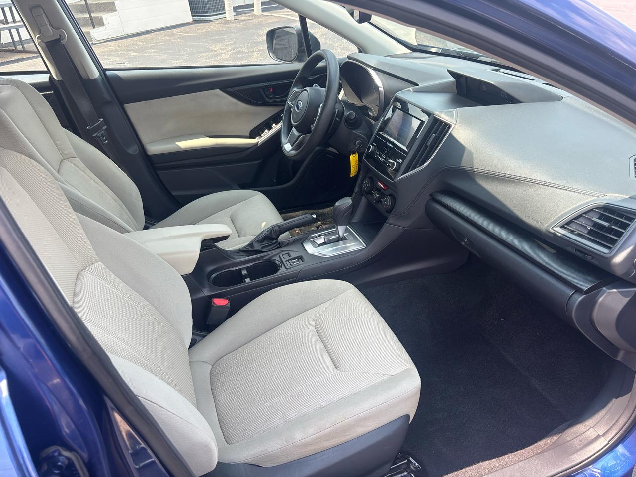 Subaru Impreza 2.0i Premium 5-door CVT 2018