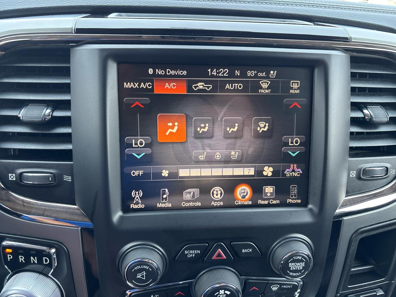 RAM 1500 4WD Crew Cab 140.5" Sport 2016