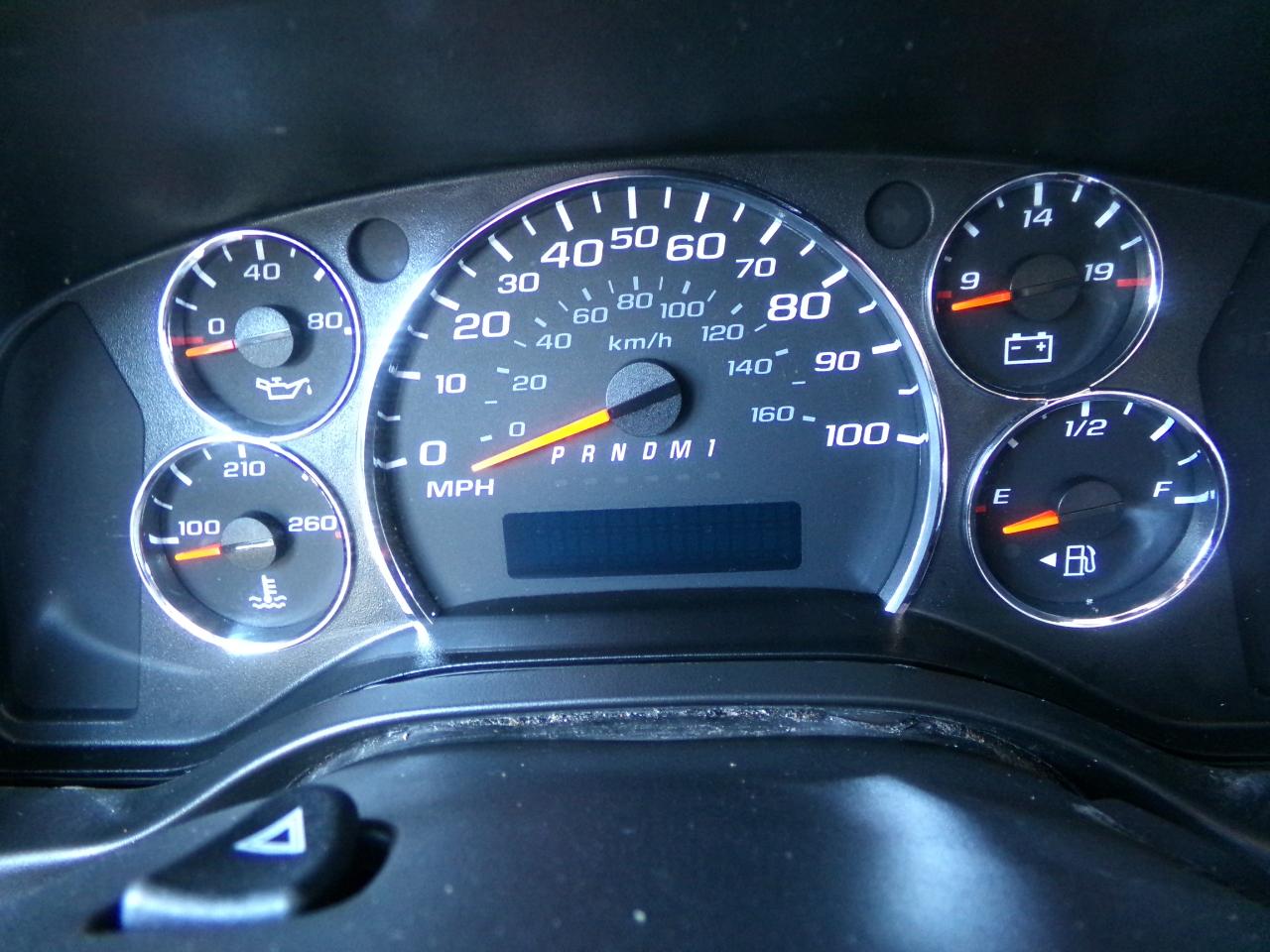 Chevrolet Express Passenger RWD 2500 135" LT 2017