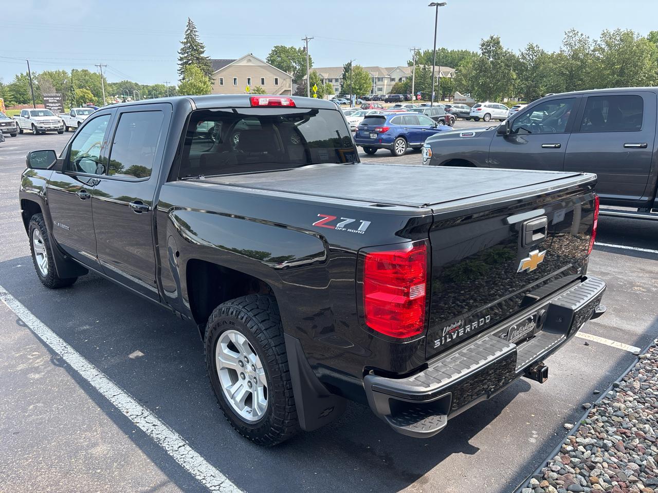 Chevrolet Silverado 1500 4WD Crew Cab 143.5" LT w/2LT 2018